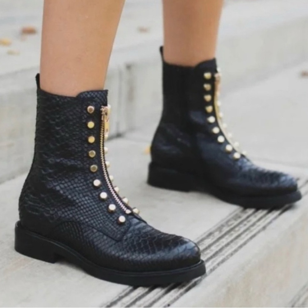 Black Textured Women's Boots